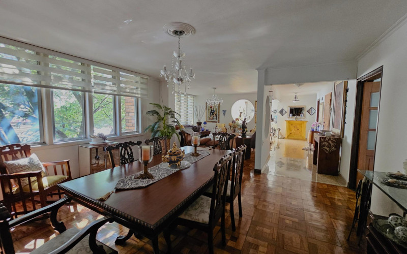 Apartamento en Medellín en Laureles