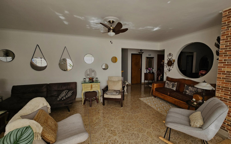 Apartamento en Medellín en Laureles
