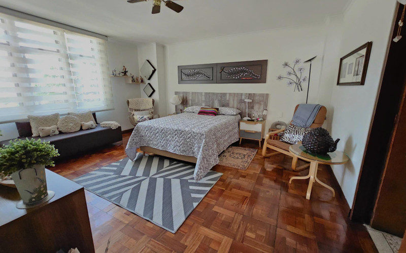 Apartamento en Medellín en Laureles