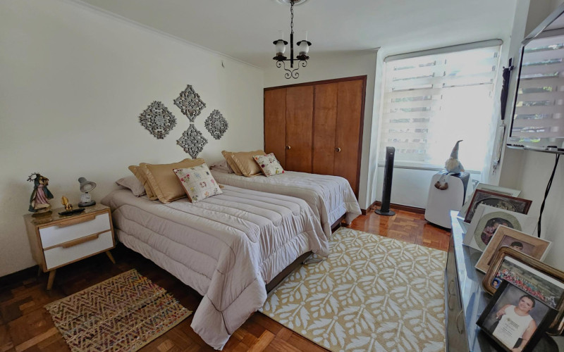 Apartamento en Medellín en Laureles