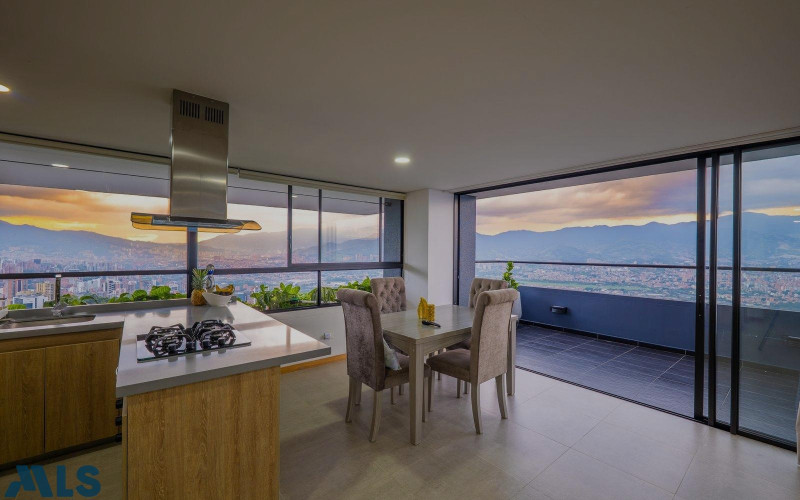 Apartamento en Medellín en Las Palmas