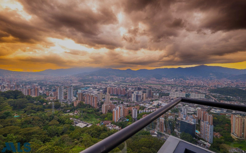 Apartamento en Medellín en Las Palmas