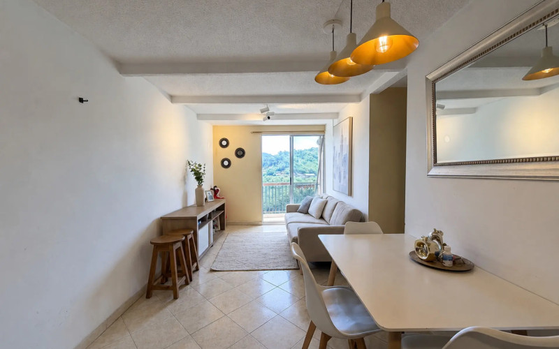 3-Bedroom Apartment for Sale in Los Colores, Medellín | Mountain Views & Parking