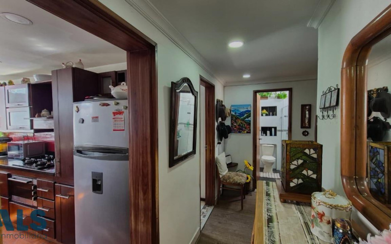 Apartamento en Medellín en Laureles