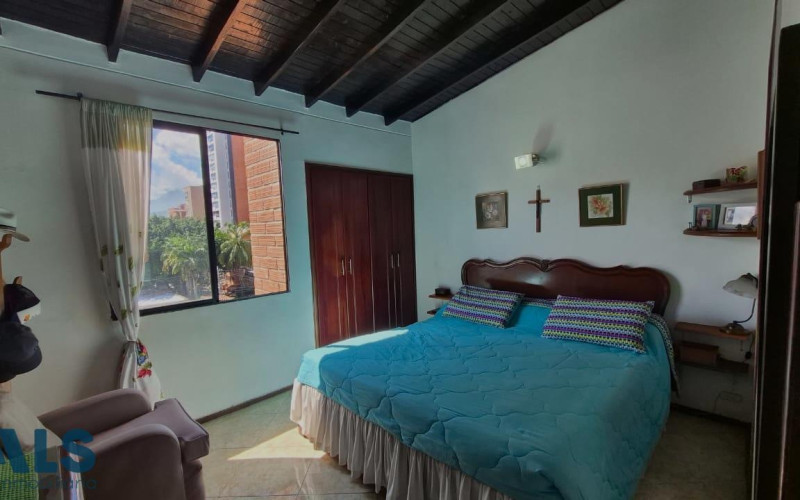 Apartamento en Medellín en Laureles