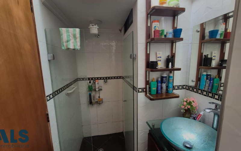 Apartamento en Medellín en Laureles