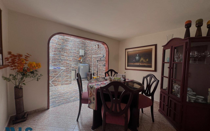 Casa en Envigado en Loma del Barro