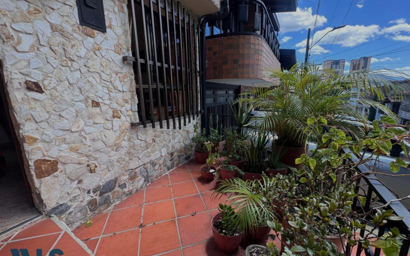 Casa en Envigado en Loma del Barro