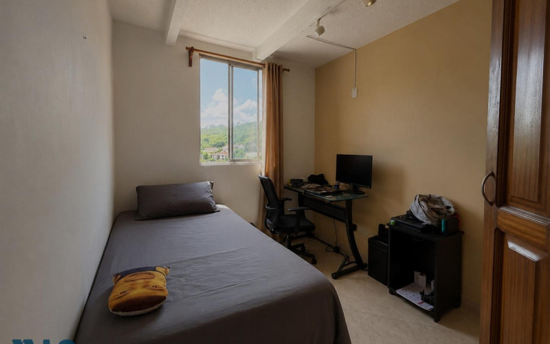 Apartamento en Medellín en Los Colores