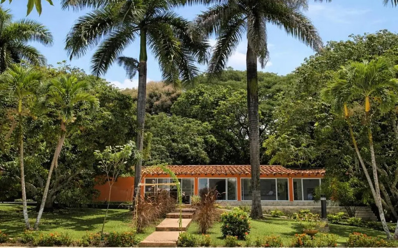 Country Estate for Sale in San Jeronimo Medellin | 3.1 Acre Flat Lot, Vacation Rental