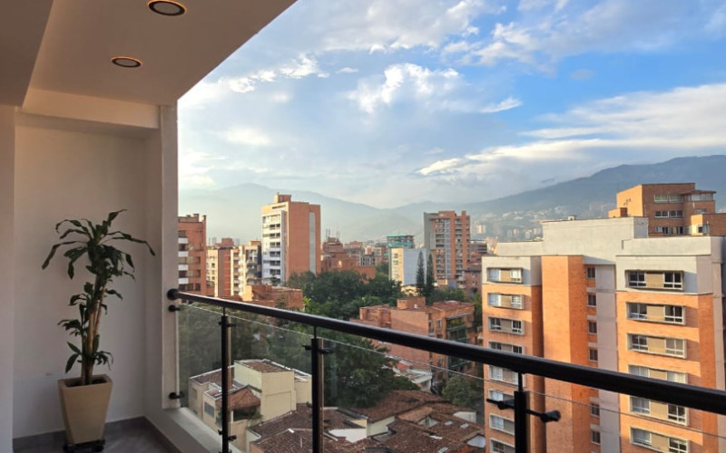 Luxury Duplex Penthouse for Sale in Laureles Conquistadores, Medellín | Private 360° Rooftop Terrace & Airbnb Approved