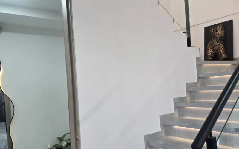 Luxury Duplex Penthouse for Sale in Laureles Conquistadores, Medellín | Private 360° Rooftop Terrace & Airbnb Approved