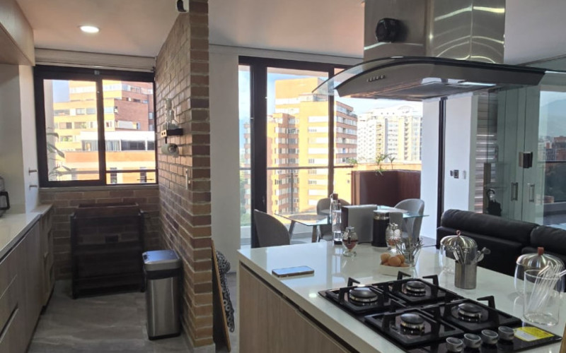 Luxury Duplex Penthouse for Sale in Laureles Conquistadores, Medellín | Private 360° Rooftop Terrace & Airbnb Approved