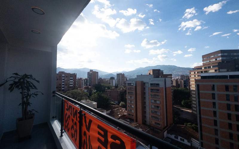 Luxury Duplex Penthouse for Sale in Laureles Conquistadores, Medellín | Private 360° Rooftop Terrace & Airbnb Approved