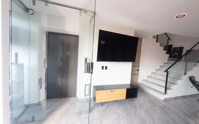 Luxury Duplex Penthouse for Sale in Laureles Conquistadores, Medellín | Private 360° Rooftop Terrace & Airbnb Approved