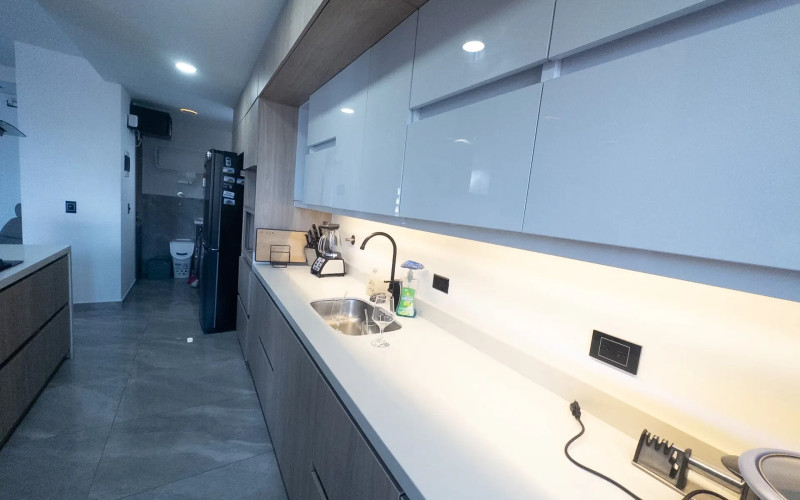Luxury Duplex Penthouse for Sale in Laureles Conquistadores, Medellín | Private 360° Rooftop Terrace & Airbnb Approved