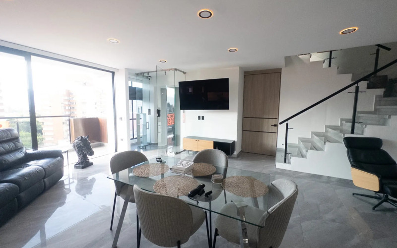 Luxury Duplex Penthouse for Sale in Laureles Conquistadores, Medellín | Private 360° Rooftop Terrace & Airbnb Approved