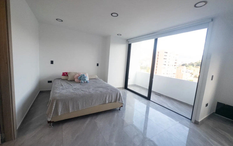 Luxury Duplex Penthouse for Sale in Laureles Conquistadores, Medellín | Private 360° Rooftop Terrace & Airbnb Approved