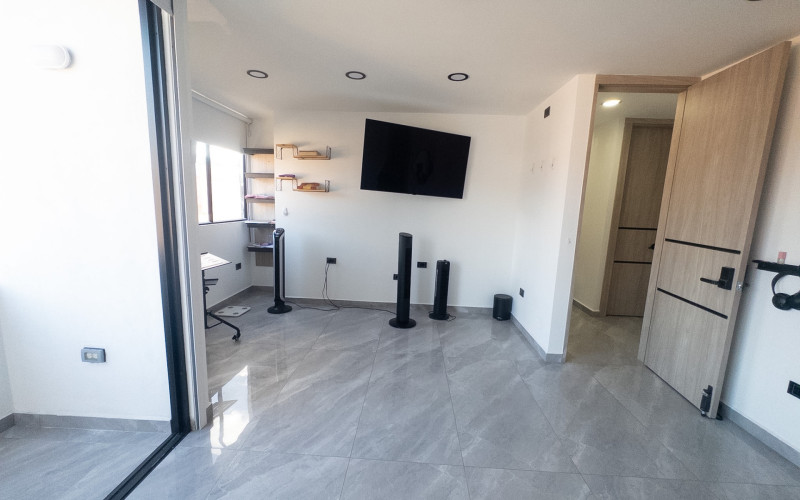 Luxury Duplex Penthouse for Sale in Laureles Conquistadores, Medellín | Private 360° Rooftop Terrace & Airbnb Approved