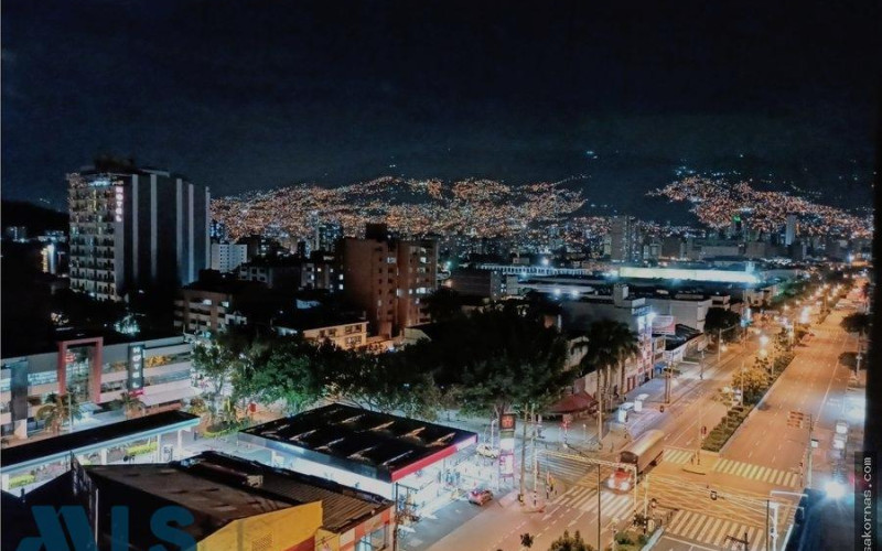 Apartamento en Medellín en Laureles