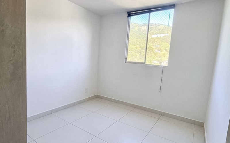 3-Bedroom Apartment for Sale in Copacabana (Porton del Norte) | Mountain View & Parking