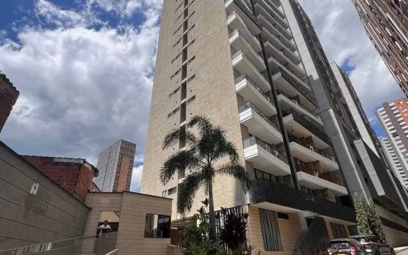 Modern Studio Apartment for Sale in Sabaneta | Las Vegas Ave Area - 10th Floor Mountain View