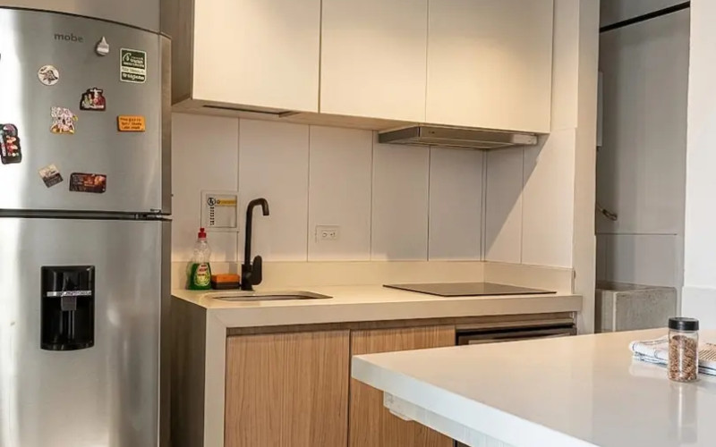 Modern Studio Apartment for Sale in Sabaneta | Las Vegas Ave Area - 10th Floor Mountain View