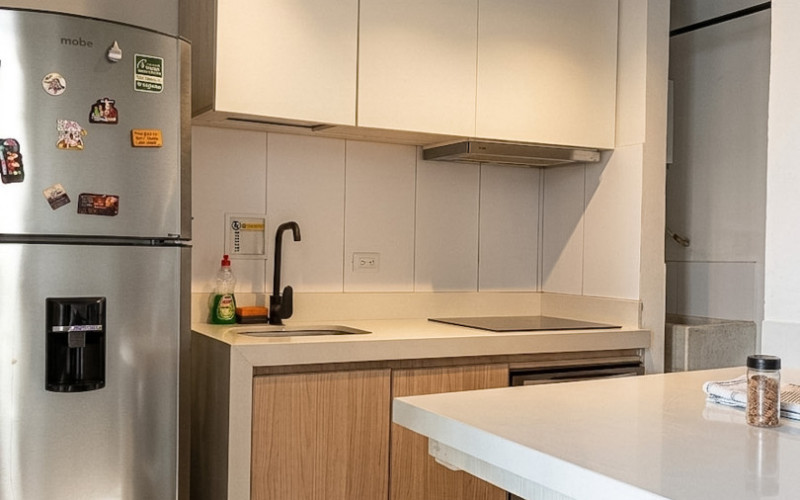Modern Studio Apartment for Sale in Sabaneta | Las Vegas Ave Area - 10th Floor Mountain View