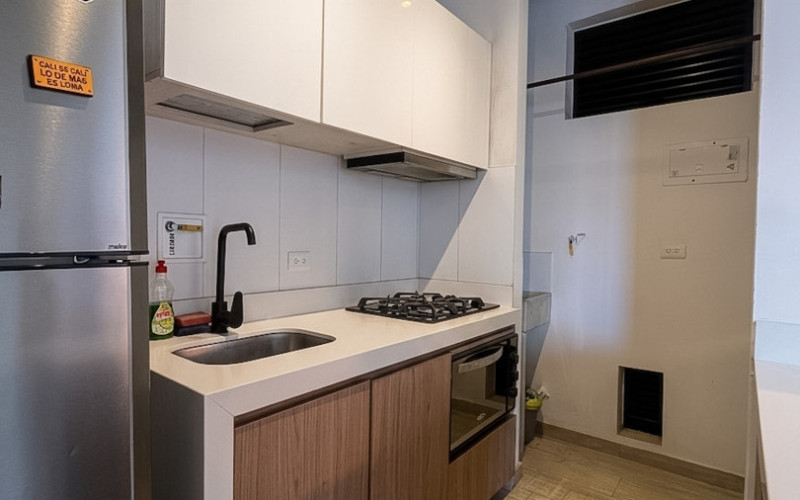 Modern Studio Apartment for Sale in Sabaneta | Las Vegas Ave Area - 10th Floor Mountain View