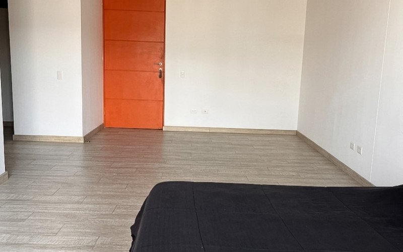 Modern Studio Apartment for Sale in Sabaneta | Las Vegas Ave Area - 10th Floor Mountain View