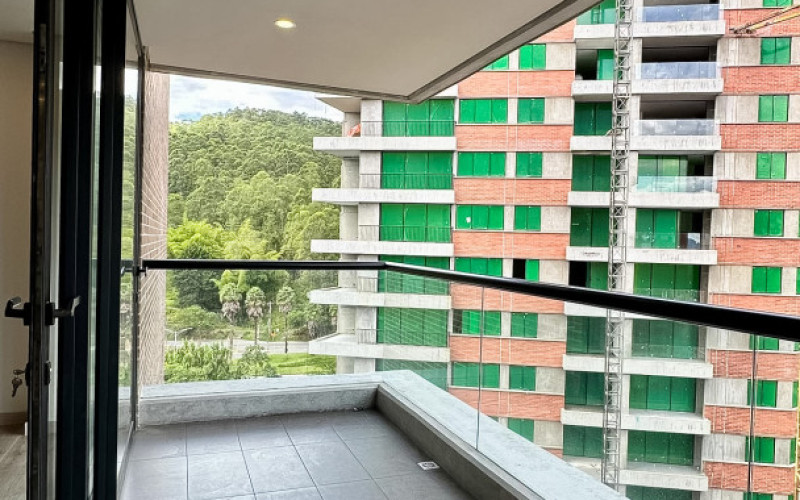 Brand New Luxury Apartment for Sale | Las Palmas, Medellin | 2 Bed, East View