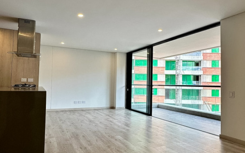 Brand New Luxury Apartment for Sale | Las Palmas, Medellin | 2 Bed, East View
