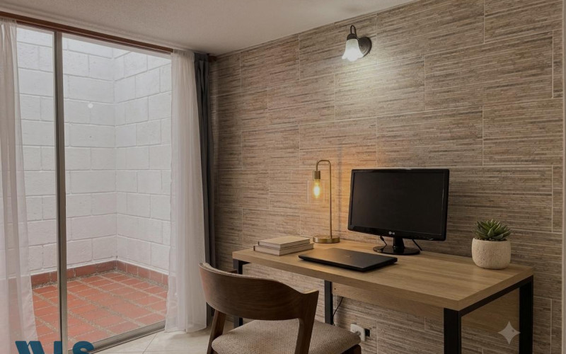 Casa en Envigado en Loma del Barro