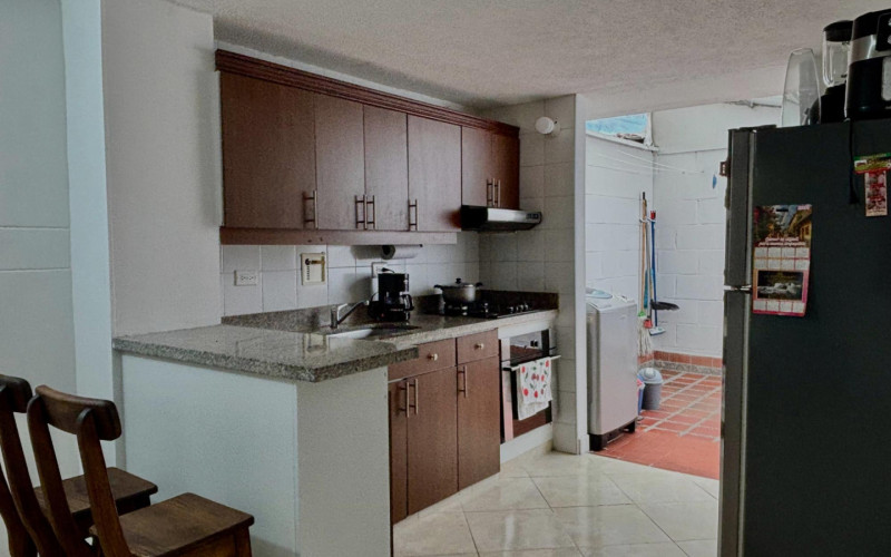 Casa en Envigado en Loma del Barro