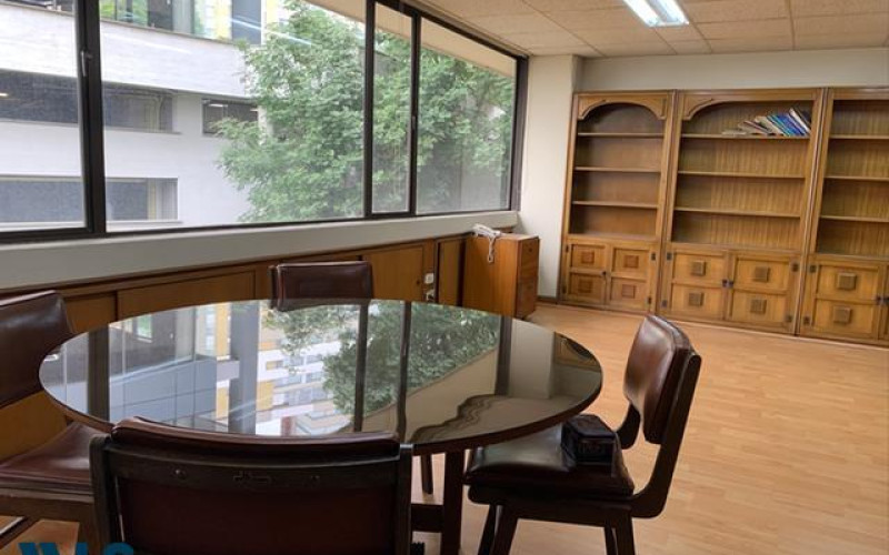 Oficina en Medellín en El Poblado