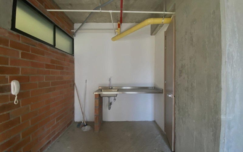 Oficina en Medellín en Laureles