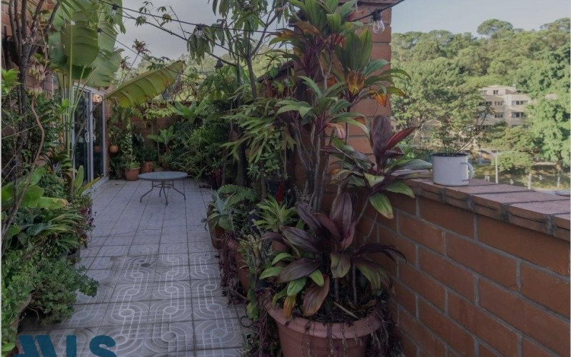 Apartamento en Medellín en Conquistadores
