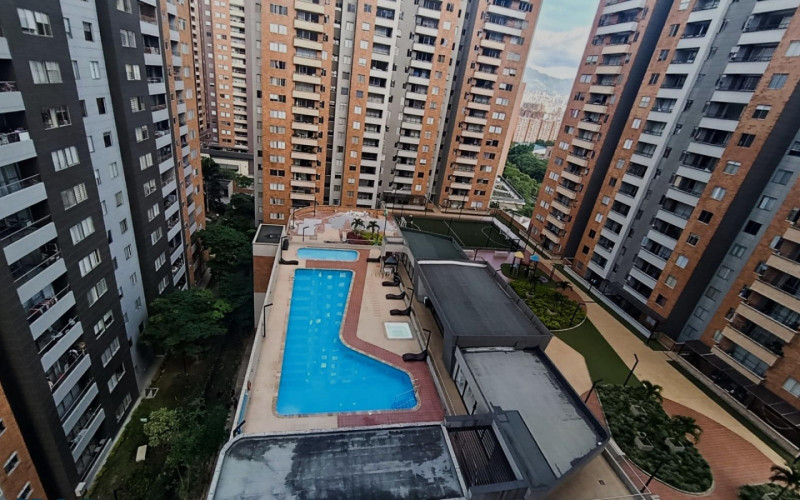 Apartamento en Medellín en Los Colores