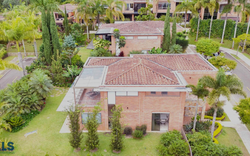 Casa en Medellín en El Poblado