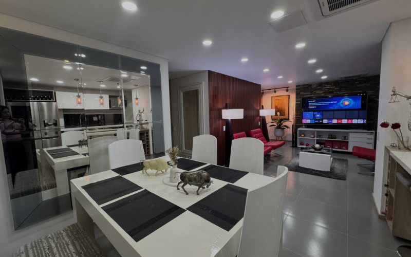 Apartamento en Medellín en Laureles