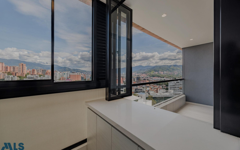 Apartamento en Medellín en Lalinde