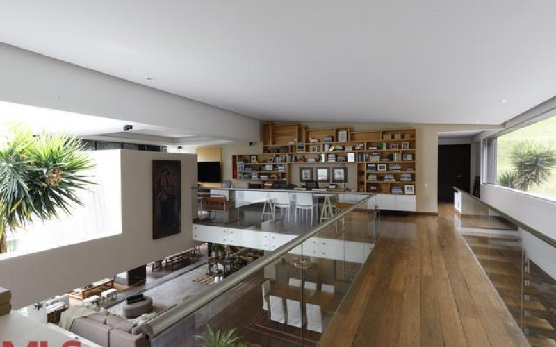 Casa en Rionegro en V. Llanogrande