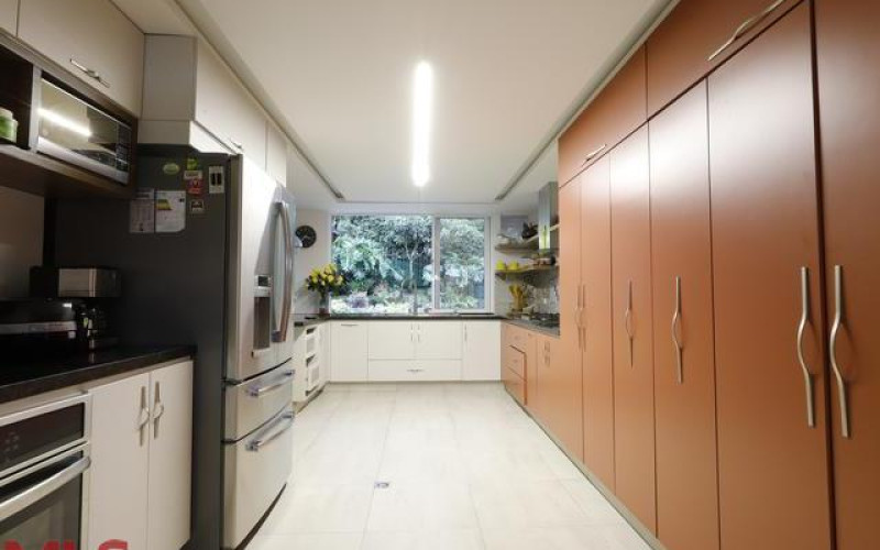 Casa en Medellín en Los Naranjos