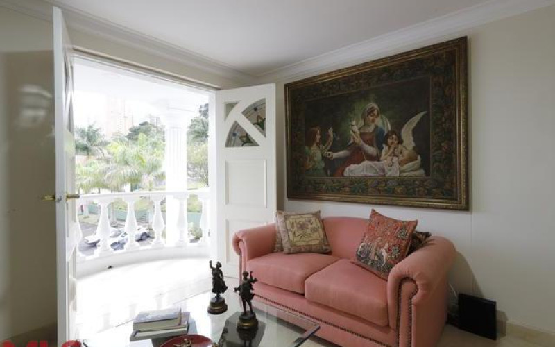 Casa en Medellín en Los Naranjos