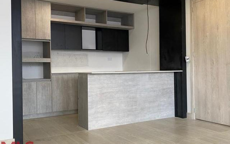 Apartamento en Sabaneta en Alto de Las Flores