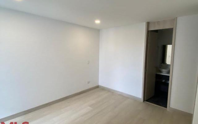 Apartamento en Sabaneta en Alto de Las Flores