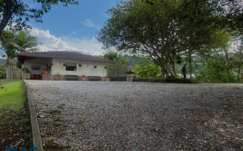 Casa en Rionegro en Aeropuerto