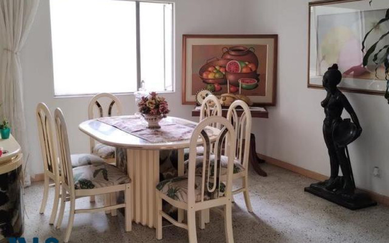 Apartamento en Medellín en Conquistadores