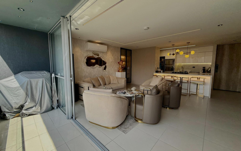 Apartamento en Medellín en Ciudad del Rio