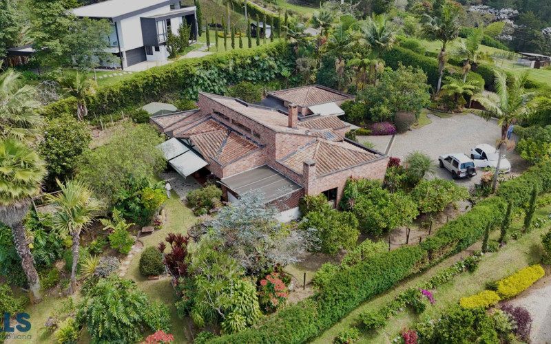 Casa en Rionegro en Aeropuerto
